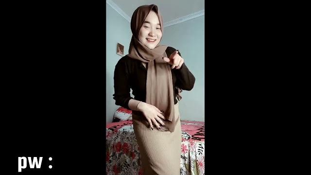 Sinta qolby | mantap banget goyangannya Sinta qolby | mantap banget goyangannya