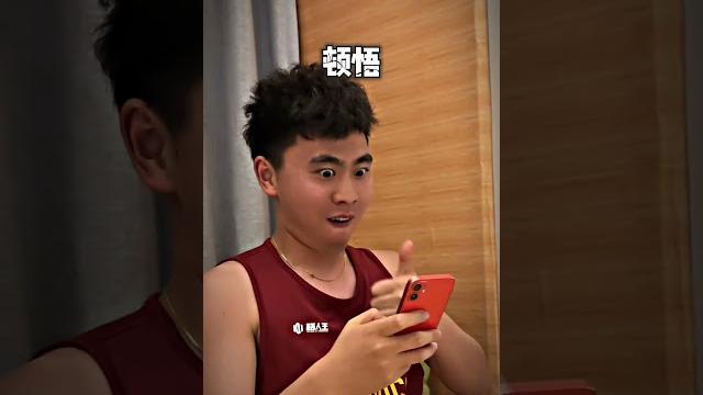 艾特你总是整不明白脚步的兄弟来学!小小蝴蝶步拿下!#阿琪篮球实验 #路人王篮球 #蝴蝶步挑战 艾特你总是整不明白脚步的兄弟来学!小小蝴蝶步拿下!#阿琪篮球实验 #路人王篮球 #蝴蝶步挑战