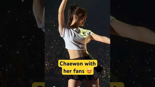 Chaewon always enjoys the interaction with fans #chaewon #kimchaewon #lesserafim #lesserafimchaewon Chaewon always enjoys the interaction with fans #chaewon #kimchaewon #lesserafim #lesserafimchaewon