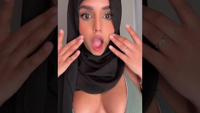 Sexy hijab arabian girl #arab #arabic #hijab #hijabstyle #boobs #booty #ahaego #music #trending Sexy hijab arabian girl #arab #arabic #hijab #hijabstyle #boobs #booty #ahaego #music #trending