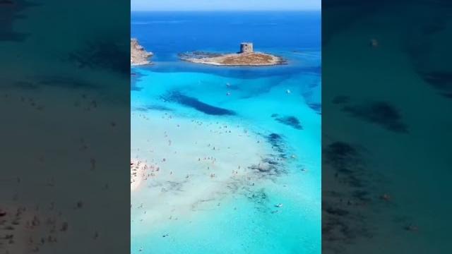 La pelosa -stintino sardinia, itlay #itlay #worldbeautyfulplaces #shortvideos #naturalviralshort La pelosa -stintino sardinia, itlay #itlay #worldbeautyfulplaces #shortvideos #naturalviralshort