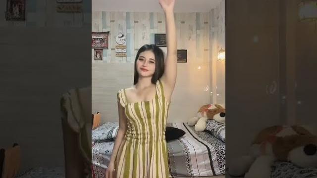 Ulet belang emang hot #shorts Ulet belang emang hot #shorts