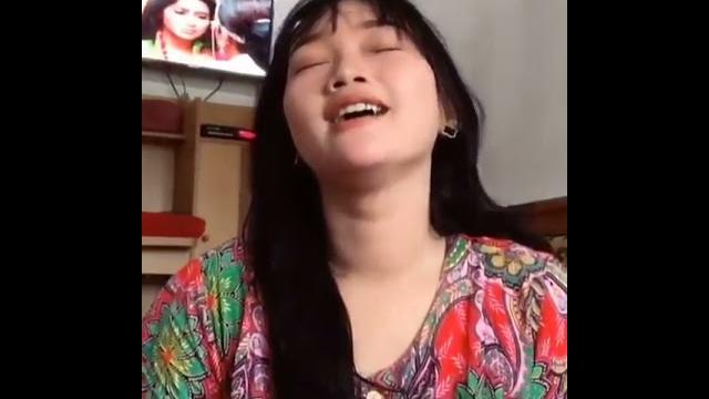 Lagi ngocok Lagi ngocok