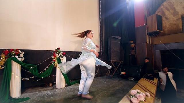 Neelam gul new bangra stage dance in 2023 show Neelam gul new bangra stage dance in 2023 show