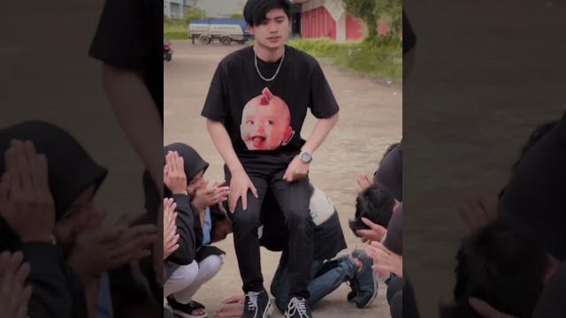 Belum tau bos yang sesungguhnya Belum tau bos yang sesungguhnya