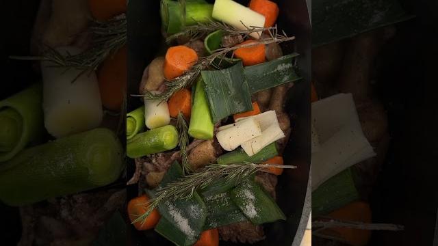 Домашня качка з картопляним пюре Домашня качка з картопляним пюре