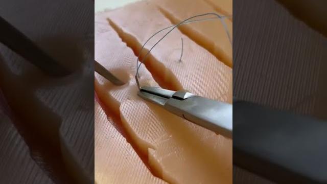 П образный шов / p surgical suture #хирург #школахирургии #обучениехирургов #мастерклассы #хирургия П образный шов / p surgical suture #хирург #школахирургии #обучениехирургов #мастерклассы #хирургия
