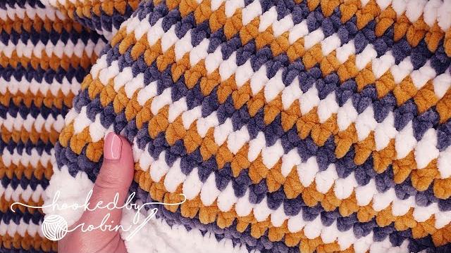 The easiest & best crochet stitch for chenille yarn The easiest & best crochet stitch for chenille yarn