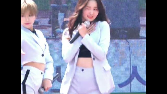 Yeonwoo momoland edit Yeonwoo momoland edit
