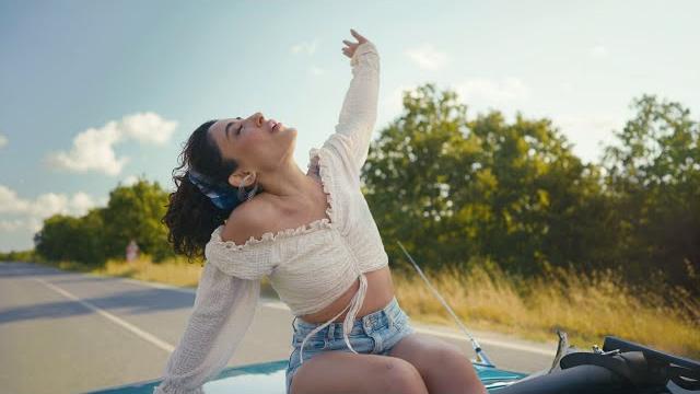 Melek mosso - hayatım kaymış Melek mosso - hayatım kaymış