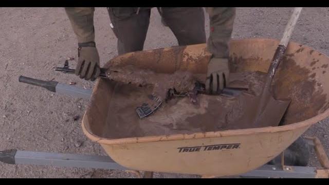 Ak47 (akm): mud test Ak47 (akm): mud test