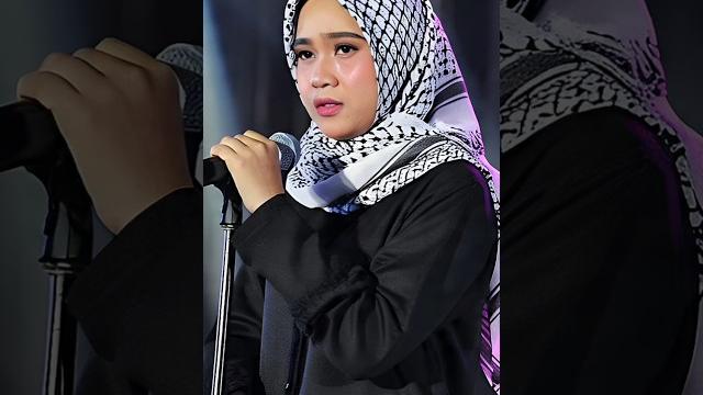"viral! gadis hijab bawakan lagu 'andai ku tahu' bikin nangis"#shorts #trending #viralvideo "viral! gadis hijab bawakan lagu 'andai ku tahu' bikin nangis"#shorts #trending #viralvideo