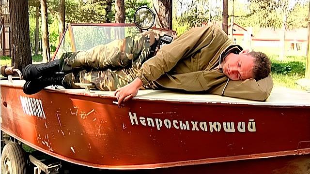 Приколы на рыбалке и охоте. охота на рыбу! девушки на рыбалке. пьяные на рыбалке. ржака до слез Приколы на рыбалке и охоте. охота на рыбу! девушки на рыбалке. пьяные на рыбалке. ржака до слез