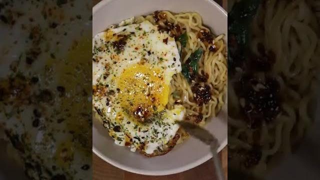 My favourite instant ramen recipe (indomie mi goreng) My favourite instant ramen recipe (indomie mi goreng)