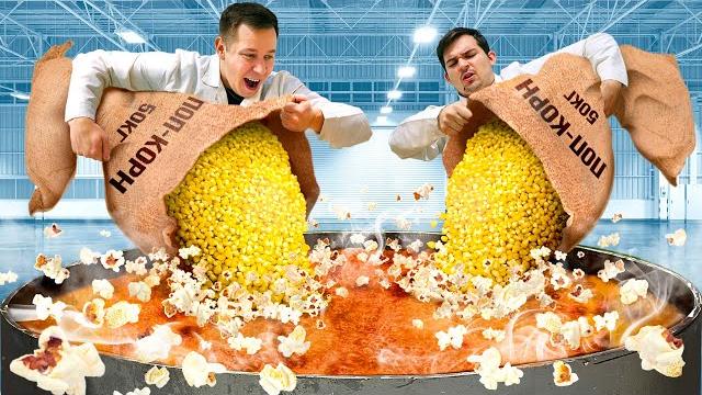 100 kg of popcorn vs 500 liters of boiling oil! 100 kg of popcorn vs 500 liters of boiling oil!