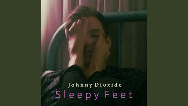 Sleepy feet Sleepy feet