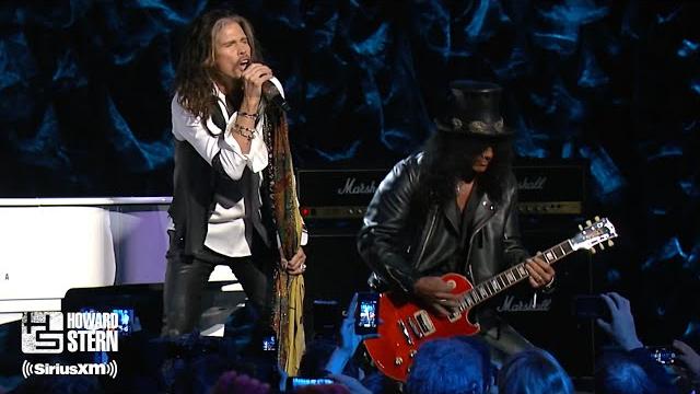 Steven tyler, slash, and train “dream on” at the howard stern birthday bash (2014) Steven tyler, slash, and train “dream on” at the howard stern birthday bash (2014)