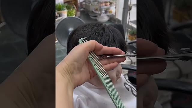 Baby haircut||#shorts#viral#youtube#cute Baby haircut||#shorts#viral#youtube#cute