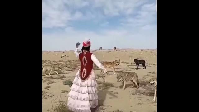 Ажар тирүү эле бийлеп жүрөт го касымалы баялинов жазуучу агабыз ажарды карышкыр жеп кеткен деп.. Ажар тирүү эле бийлеп жүрөт го касымалы баялинов жазуучу агабыз ажарды карышкыр жеп кеткен деп..