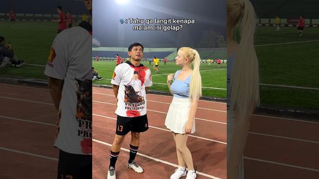 Cowok ajak ngobrol bule barbiebuaya ini #bulebarbie Cowok ajak ngobrol bule barbiebuaya ini #bulebarbie