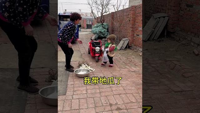 差点给小田意馋哭了 #快成长计划 #萌娃 #农村生活 #隔辈亲 差点给小田意馋哭了 #快成长计划 #萌娃 #农村生活 #隔辈亲