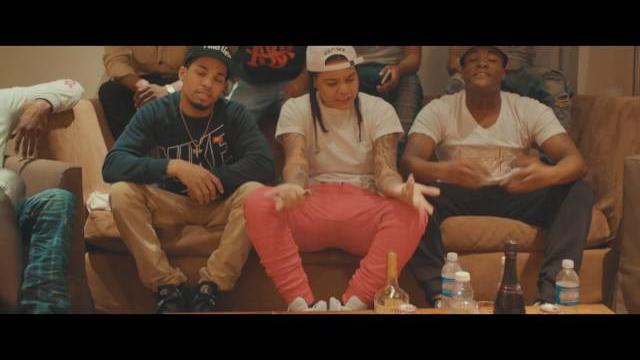 Young m.a "ooouuu" (official video) Young m.a "ooouuu" (official video)