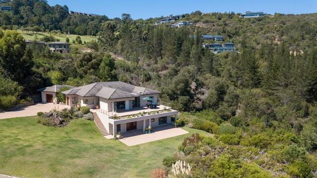 Simola golf estate, knysna - r6 950 000 - dual living with majestic views over the knysna river. Simola golf estate, knysna - r6 950 000 - dual living with majestic views over the knysna river.