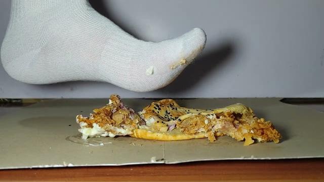 Chinese foot crush Chinese foot crush