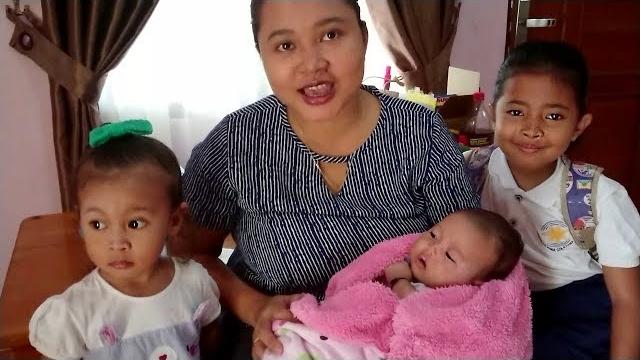 Morning routine ibu dan balita indonesia mengurus anak, shinta shanti dan bayi lucu shindi Morning routine ibu dan balita indonesia mengurus anak, shinta shanti dan bayi lucu shindi