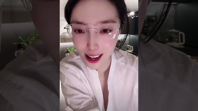 抖音網紅吳憂不小心走光閃現!主播福利電報群https://t.me/qqzeng 抖音網紅吳憂不小心走光閃現!主播福利電報群https://t.me/qqzeng