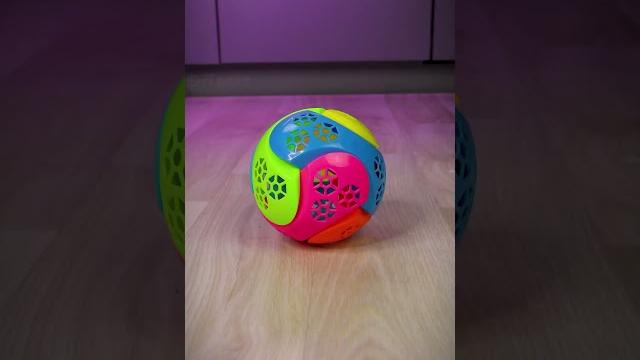 Heels smash toys and chips #asmr #crushing #crushingthings Heels smash toys and chips #asmr #crushing #crushingthings