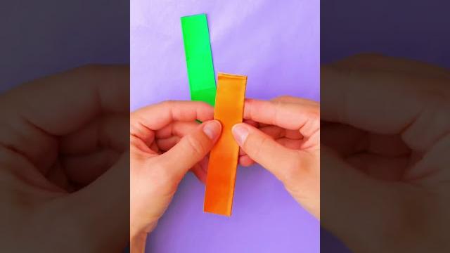 Craft your own rainbow bracelet – so fun! #kids #diy Craft your own rainbow bracelet – so fun! #kids #diy