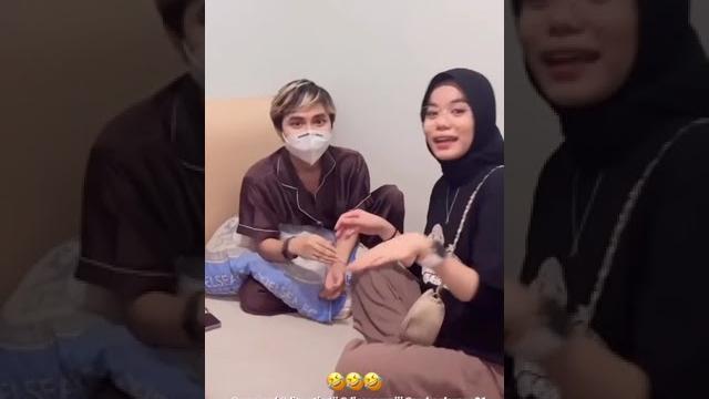 Pacar kembar tiga kembar yang lagi viral | dita dina dini #kembartiga #kembar3 #kembar Pacar kembar tiga kembar yang lagi viral | dita dina dini #kembartiga #kembar3 #kembar