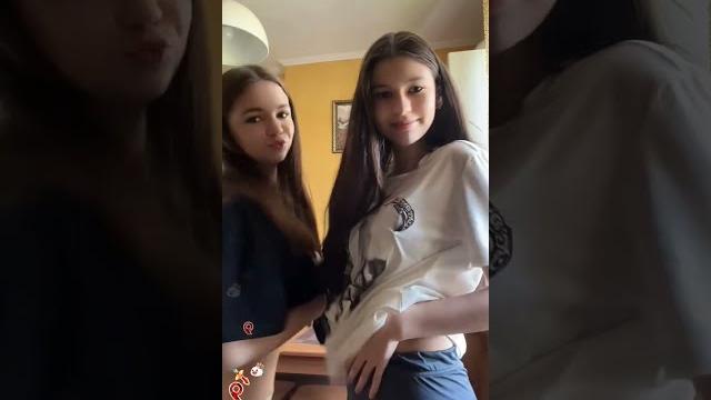 Viaqueenperiscope🩷152 #periscope#broadcast#live#beautiful#fyp#viralvideo#periscopelive#fashion#vlog Viaqueenperiscope🩷152 #periscope#broadcast#live#beautiful#fyp#viralvideo#periscopelive#fashion#vlog