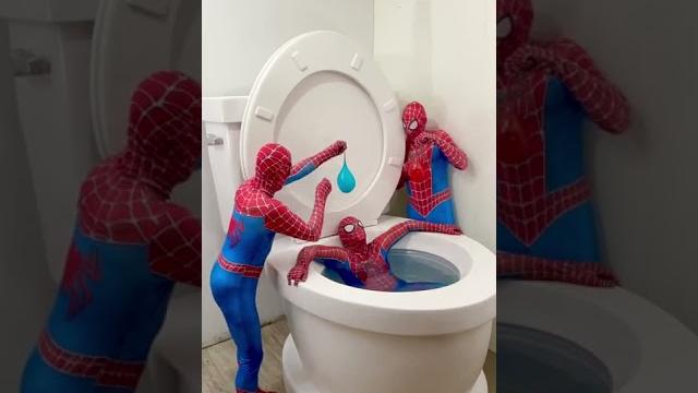 My spider-man boyfriends balloon pranked me in giant toilet #shorts My spider-man boyfriends balloon pranked me in giant toilet #shorts