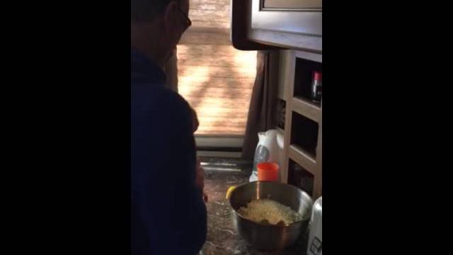 Cook'in without look'in with special host susan howard. making homemade burgers and pasta salad pa Cook'in without look'in with special host susan howard. making homemade burgers and pasta salad pa