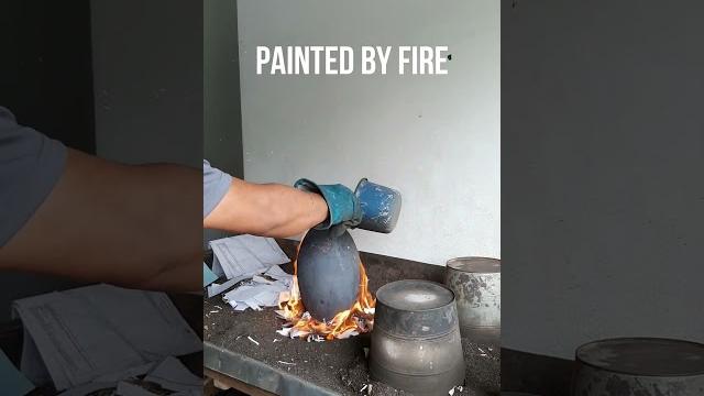 This is one of the most difficult ceramic techniques to master. have you tried it? #pottery #raku This is one of the most difficult ceramic techniques to master. have you tried it? #pottery #raku