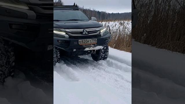 Сколько тут снега! #бездорожье #4х4 #внедорожники #покатушки #trophy #mud #offroad #car #бездорожье Сколько тут снега! #бездорожье #4х4 #внедорожники #покатушки #trophy #mud #offroad #car #бездорожье