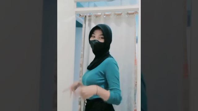 Tiktok hijab hot goyang hot eps 1 #viral #tiktok Tiktok hijab hot goyang hot eps 1 #viral #tiktok