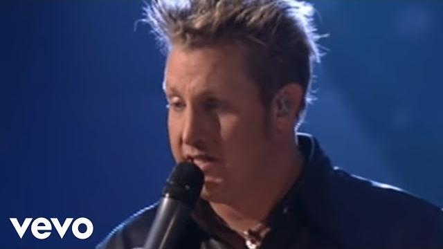 Rascal flatts - bless the broken road (live) Rascal flatts - bless the broken road (live)