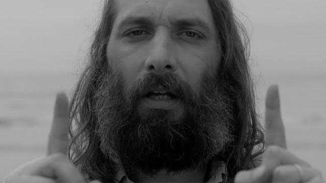 Sébastien tellier - l'amour naissant (official video) Sébastien tellier - l'amour naissant (official video)