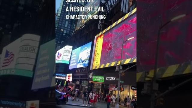 These 3d billboards stop everyone on the street These 3d billboards stop everyone on the street