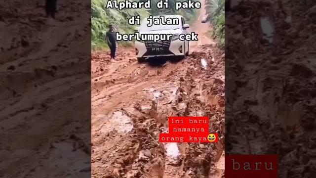 Alphard di pake jalan berlumpur, ini baru namanya orang kaya #shorts #alphard #lumpur #boss Alphard di pake jalan berlumpur, ini baru namanya orang kaya #shorts #alphard #lumpur #boss