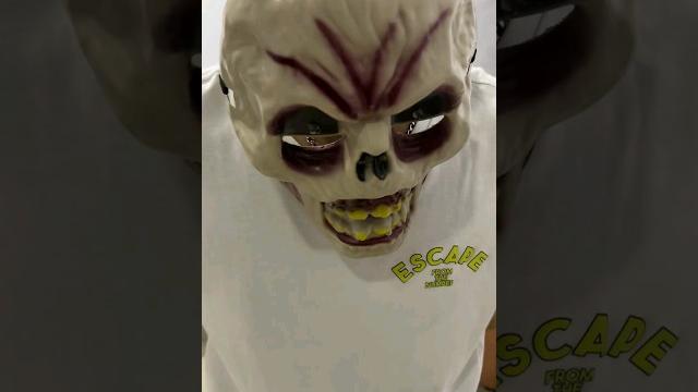 Very scary ghost Very scary ghost