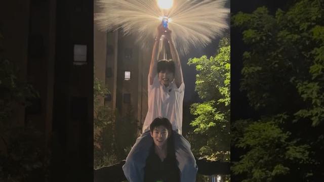 There has to be a man at home. the way to spray fireworks is different | chen lv & liu cong #bl There has to be a man at home. the way to spray fireworks is different | chen lv & liu cong #bl