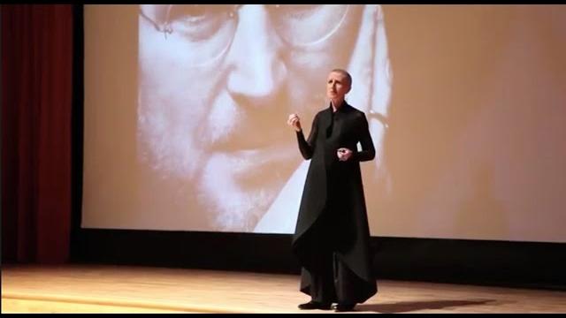 The art of being yourself | caroline mchugh | tedxmiltonkeyneswomen The art of being yourself | caroline mchugh | tedxmiltonkeyneswomen