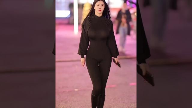 Beautiful chinese girl street fashion【猪小七】 #beautiful #beauty #model #douyin #tiktok #shorts Beautiful chinese girl street fashion【猪小七】 #beautiful #beauty #model #douyin #tiktok #shorts
