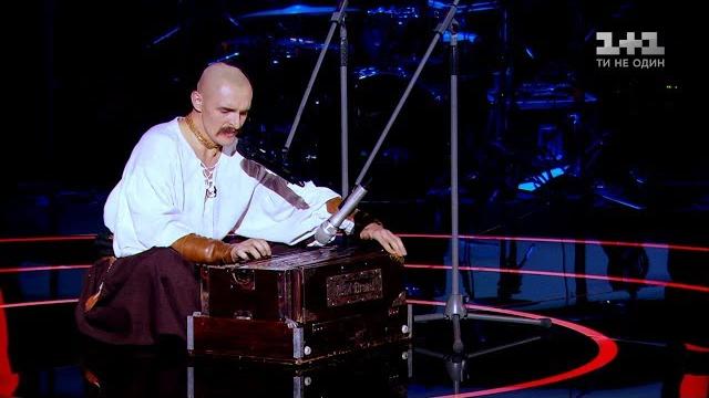 Kozak siromakha 'zasvit vstaly kozachenky' – blind audition – the voice of ukraine – season 8 Kozak siromakha 'zasvit vstaly kozachenky' – blind audition – the voice of ukraine – season 8