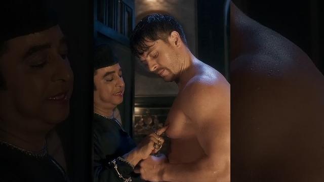 Heeramandi gay sex scene #viralvideo #heeramandi Heeramandi gay sex scene #viralvideo #heeramandi