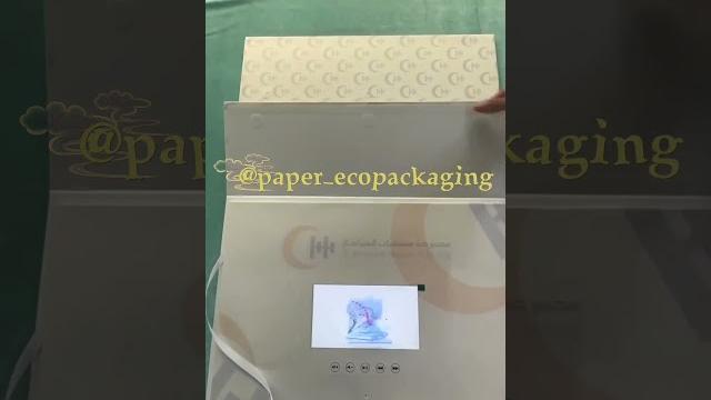 Foldable box with digital screen Foldable box with digital screen